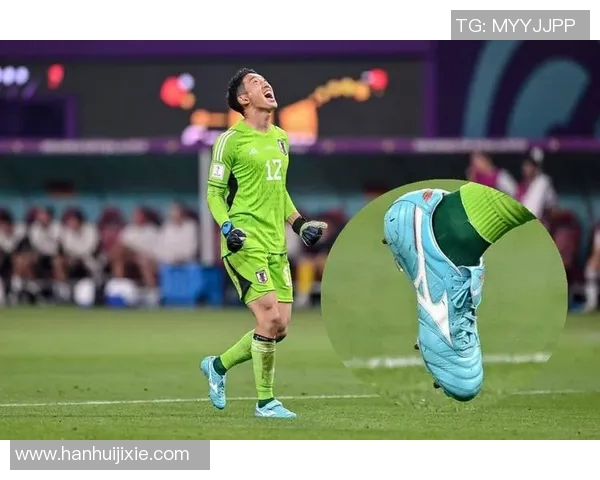 足球明星亲自送出球鞋感动球迷瞬间记录精彩时刻